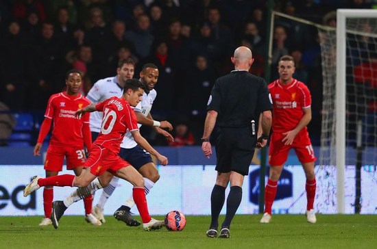 奎因五项基础数据均排在本届新秀前五，总助攻第一